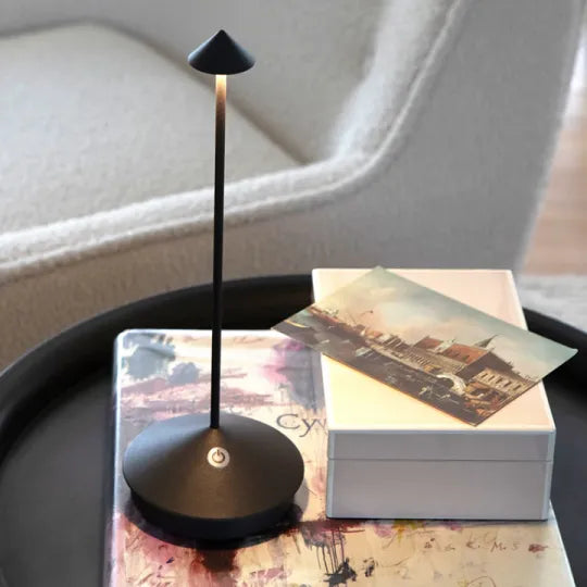 Minimalistische LED Tafellamp
