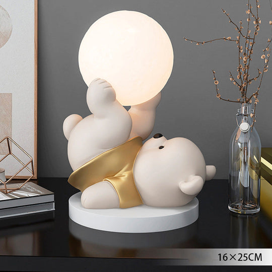 Moonlamp Bear