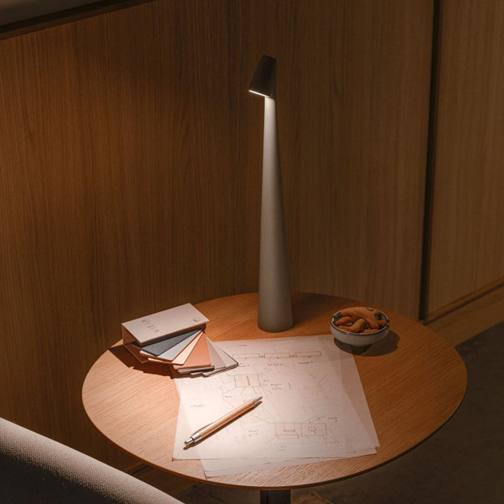 Minimalistische Beam Lamp