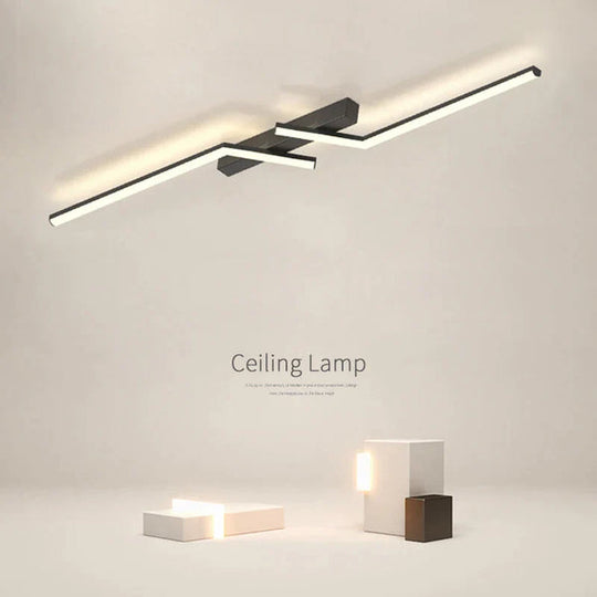 LED-Deckenleuchte mit Linienlicht