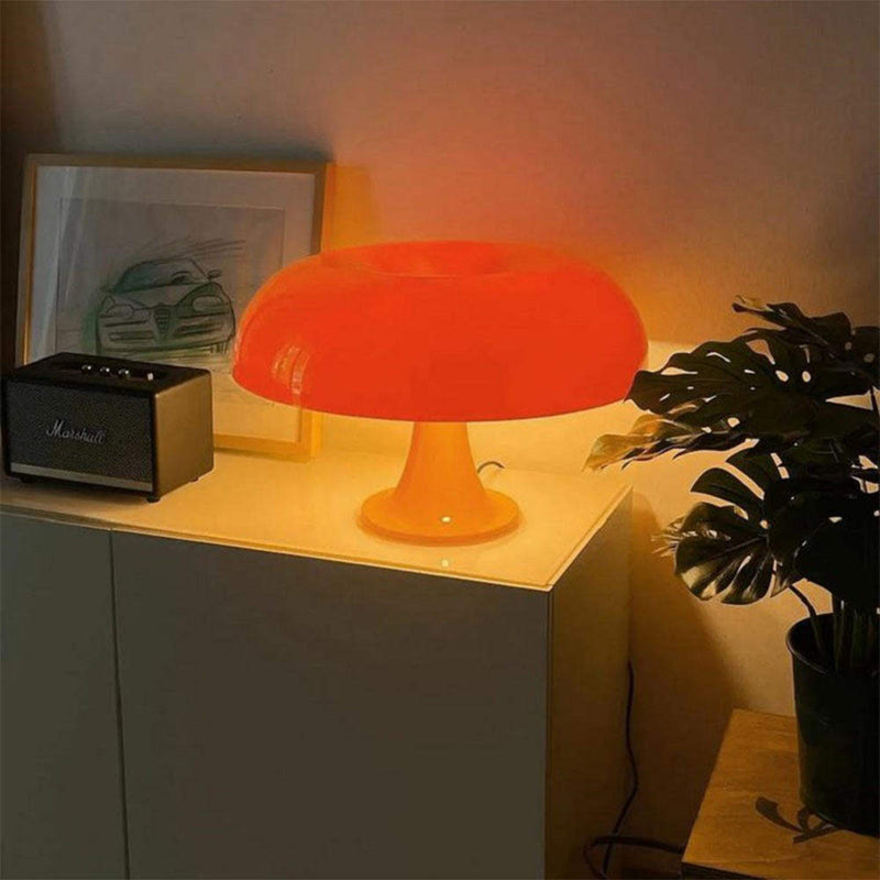 Minimalistische Tafellamp in Paddenstoelvorm