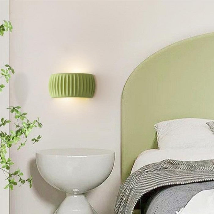 Moderne Art Deco Gerippte Wandleuchte