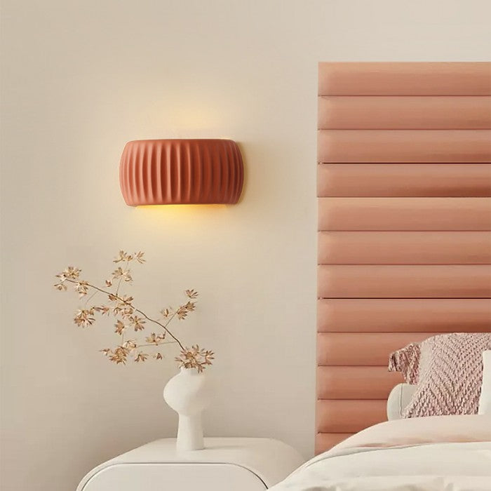 Moderne Art Deco Gerippte Wandleuchte